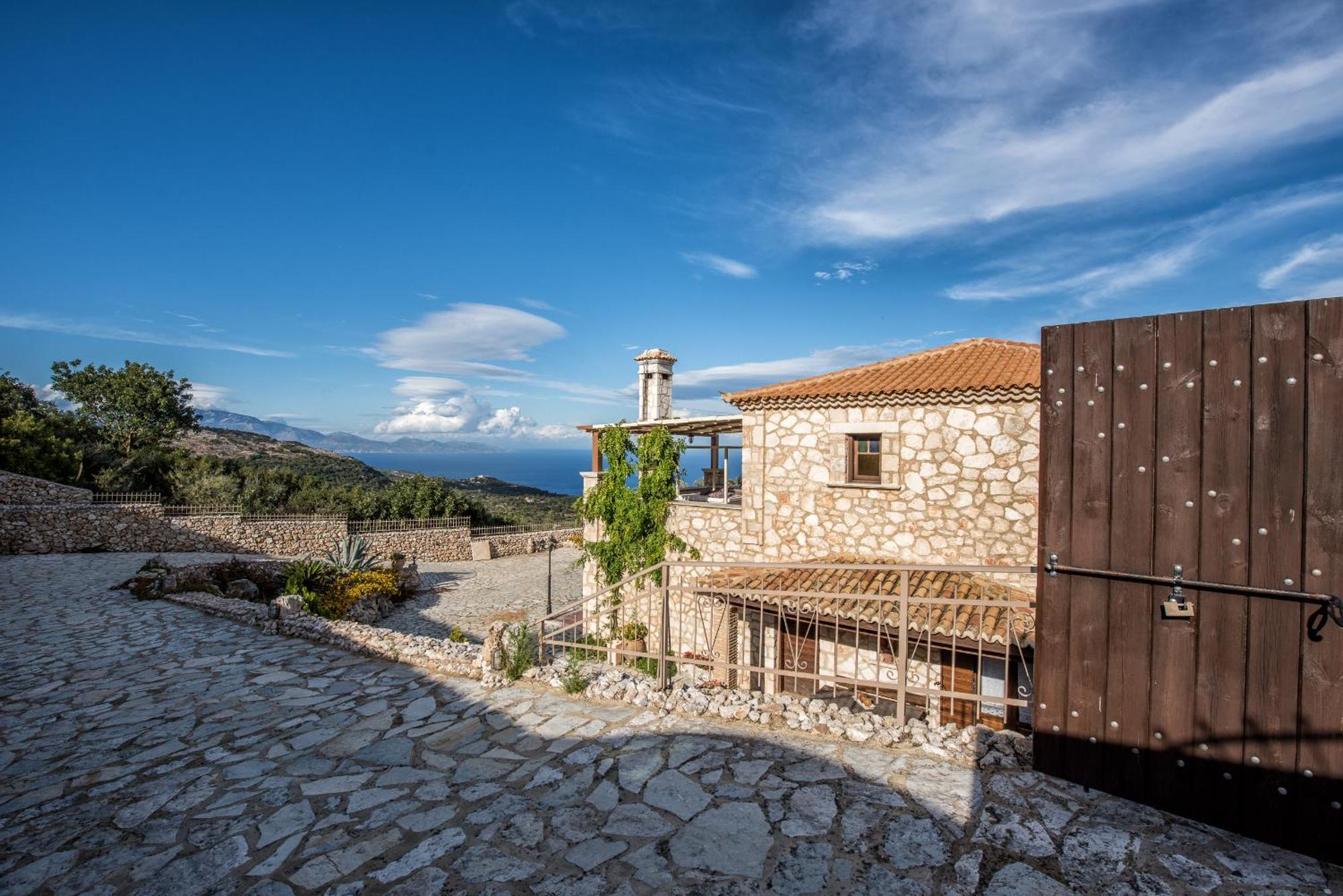 Armos Stone - Private Pool & Sea Views, By Zantewize Vila *
